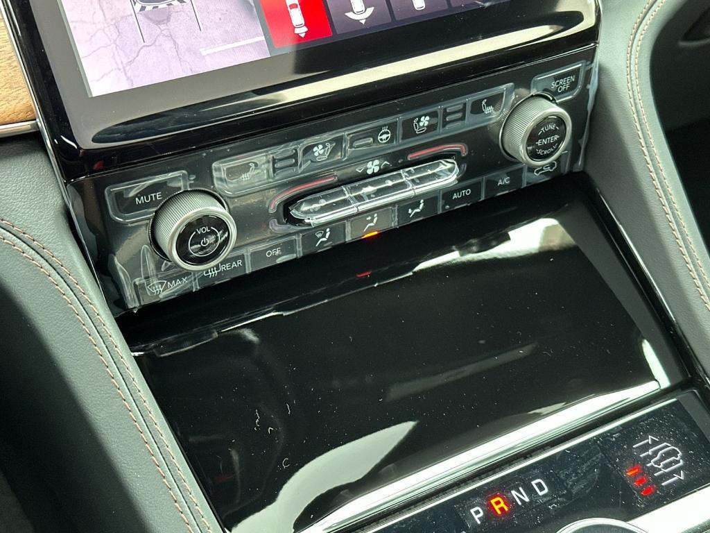 new 2025 Jeep Grand Cherokee L car, priced at $73,850