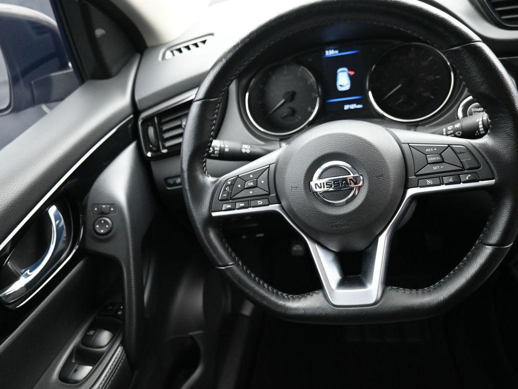 used 2022 Nissan Rogue Sport car, priced at $21,799