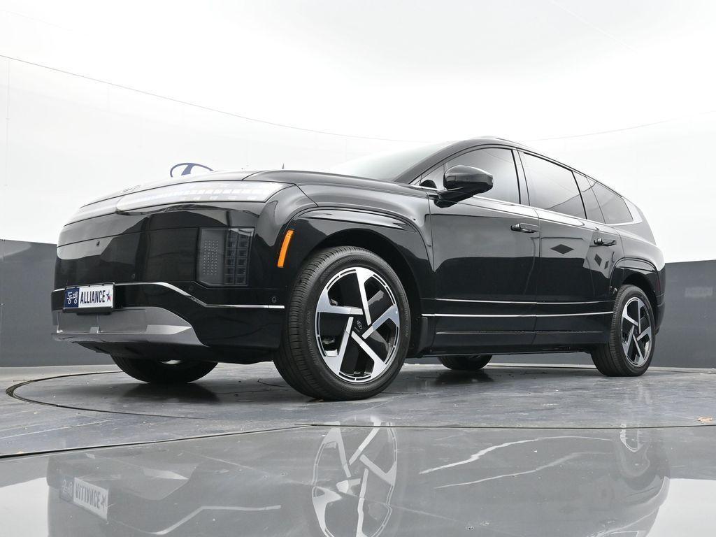 new 2026 Hyundai IONIQ 9 car, priced at $68,800