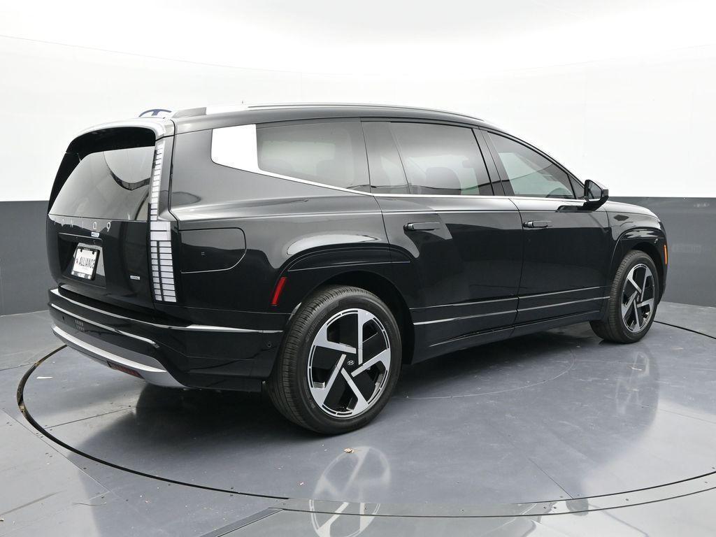 new 2026 Hyundai IONIQ 9 car, priced at $68,800