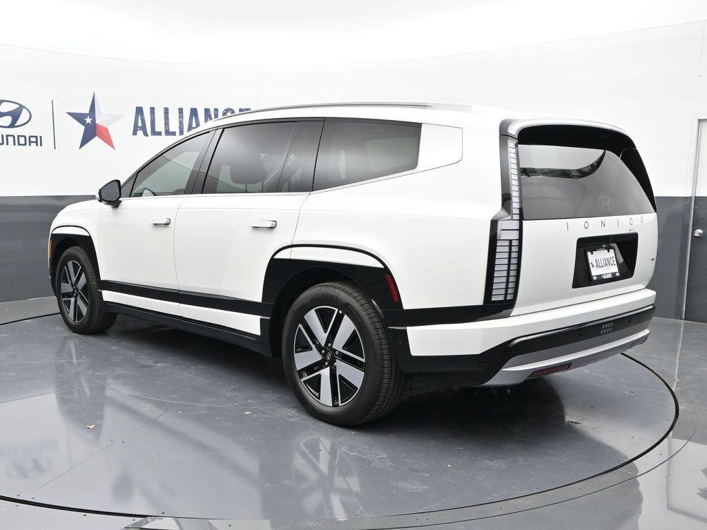 new 2026 Hyundai IONIQ 9 car, priced at $64,150