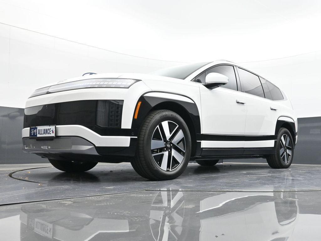 new 2026 Hyundai IONIQ 9 car, priced at $64,150