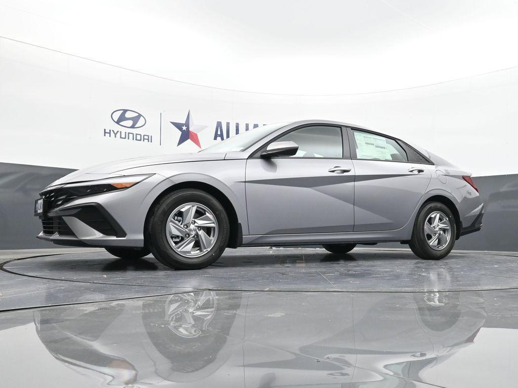 new 2025 Hyundai Elantra car, priced at $21,365