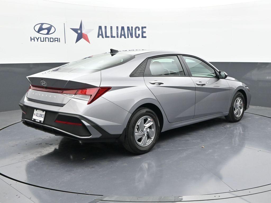 new 2025 Hyundai Elantra car, priced at $21,365