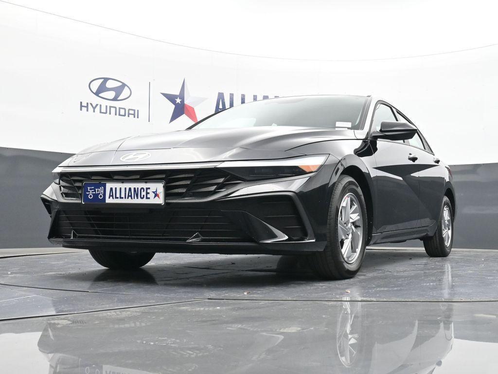 new 2025 Hyundai Elantra car, priced at $21,445