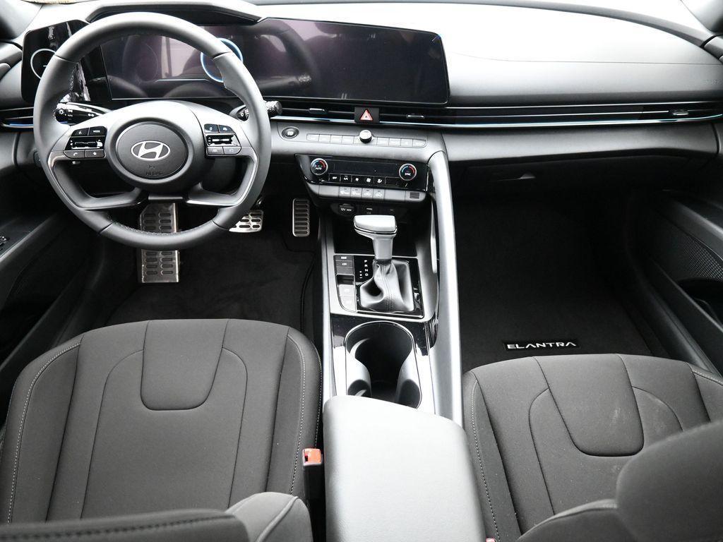 new 2025 Hyundai ELANTRA HEV car, priced at $26,306