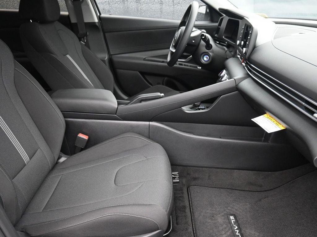 new 2025 Hyundai Elantra car, priced at $21,935