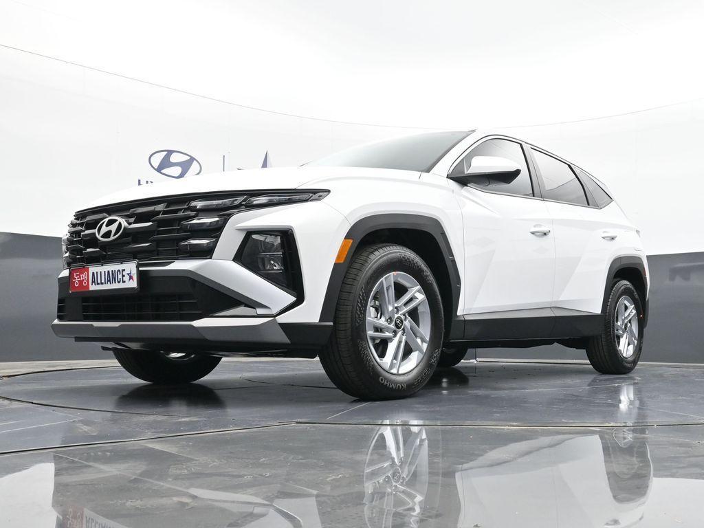 new 2025 Hyundai Tucson car, priced at $27,079