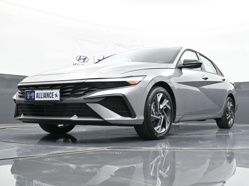 new 2025 Hyundai Elantra car, priced at $20,396