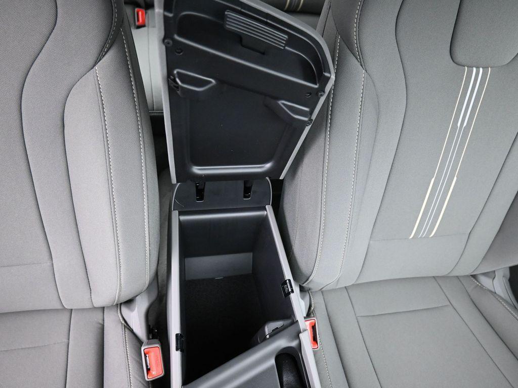 new 2025 Hyundai Elantra car, priced at $20,396