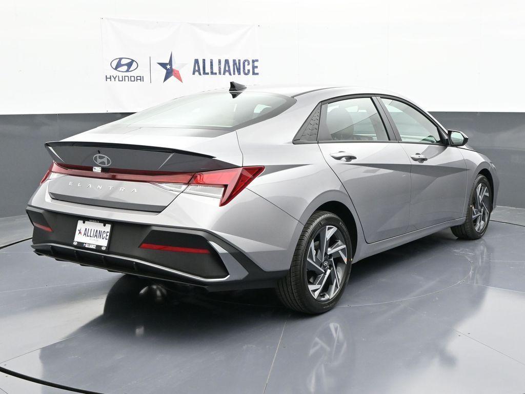 new 2025 Hyundai Elantra car, priced at $20,396