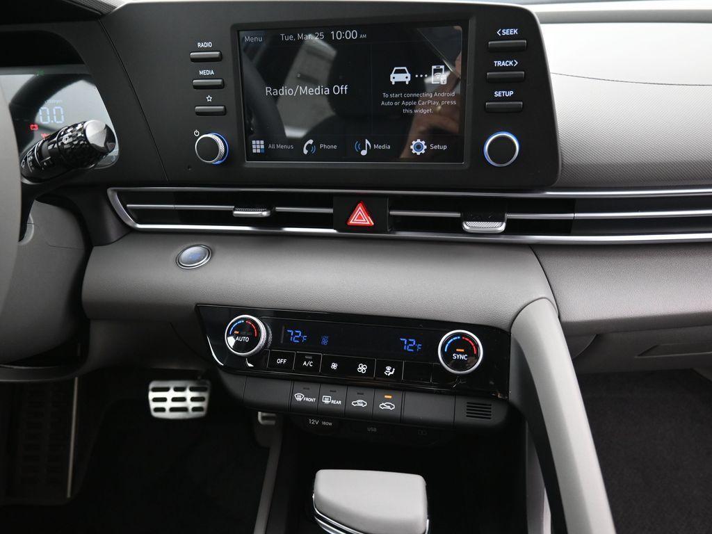 new 2025 Hyundai Elantra car, priced at $20,396