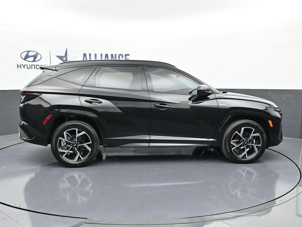 new 2025 Hyundai TUCSON Hybrid car, priced at $36,500