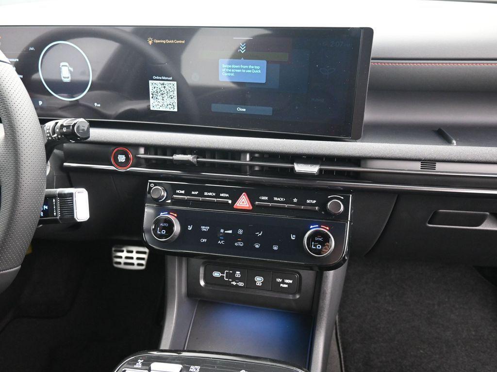 new 2025 Hyundai TUCSON Hybrid car, priced at $36,500