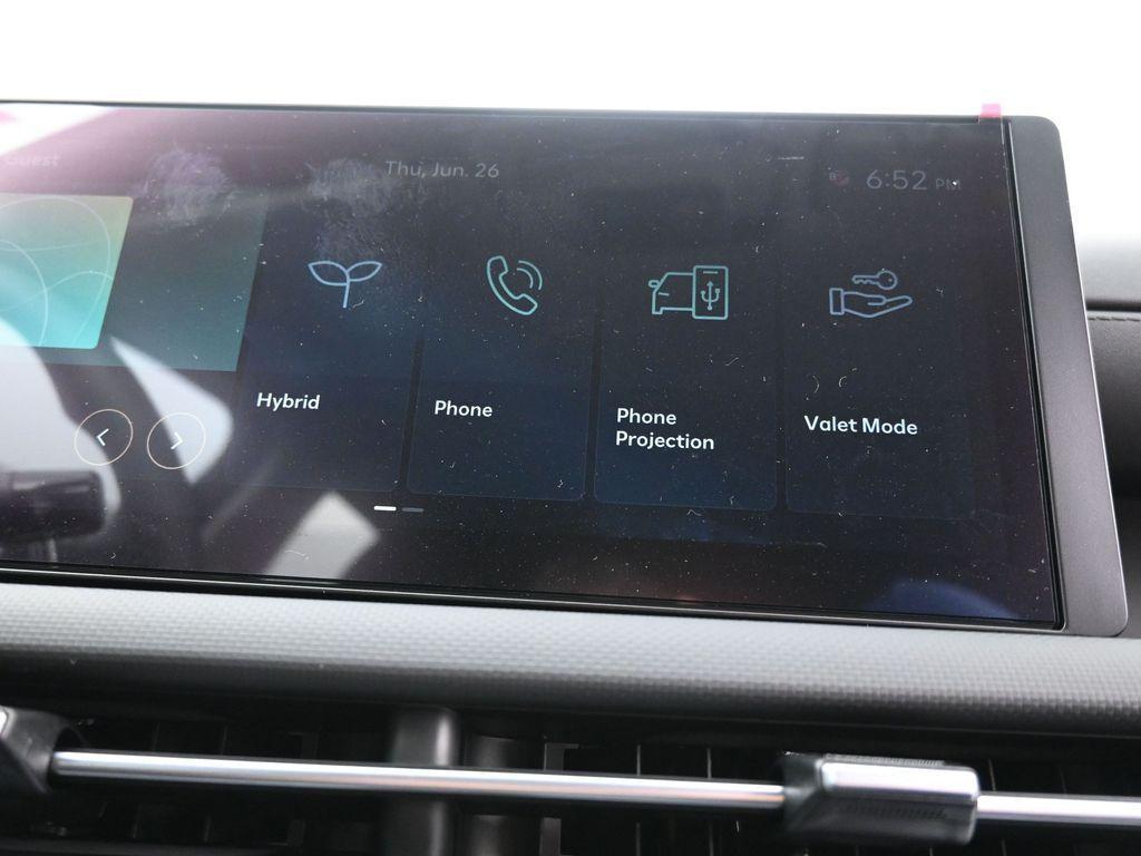 new 2025 Hyundai TUCSON Hybrid car, priced at $31,607