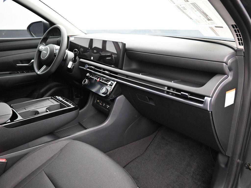 new 2025 Hyundai TUCSON Hybrid car, priced at $31,607
