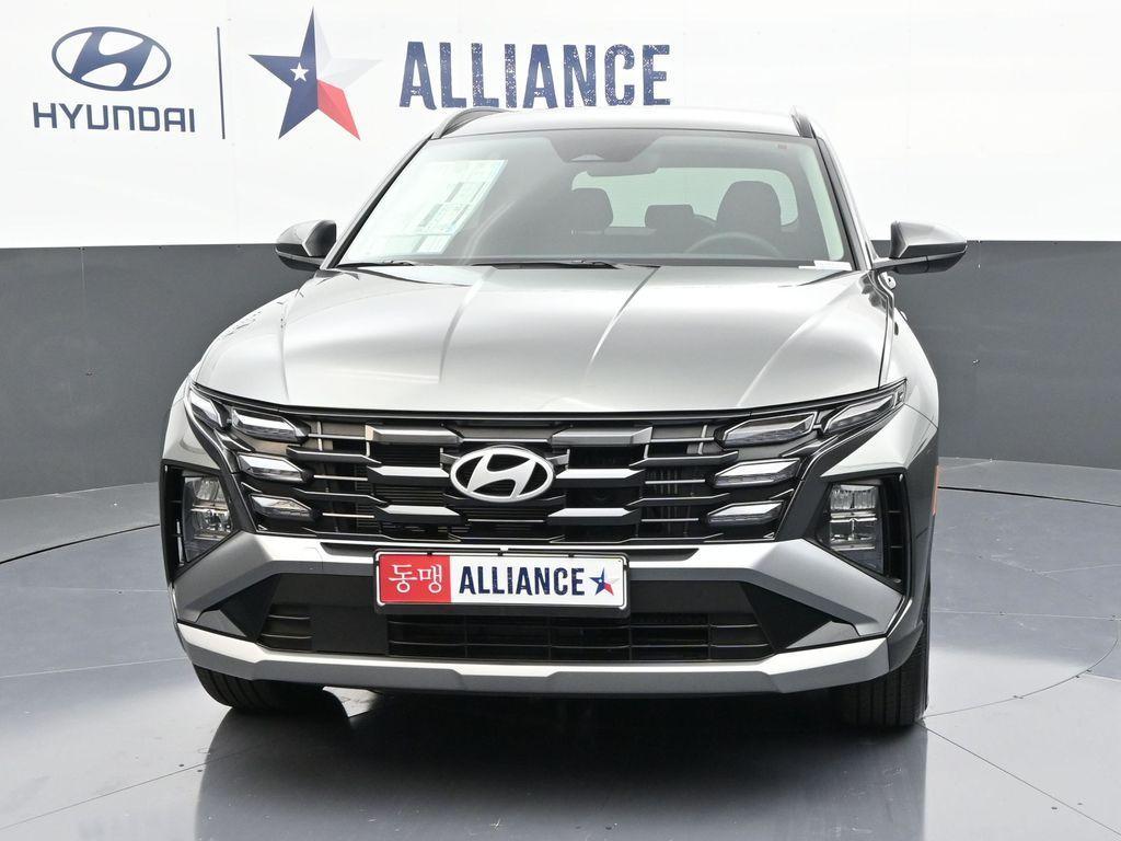 new 2025 Hyundai TUCSON Hybrid car, priced at $31,607