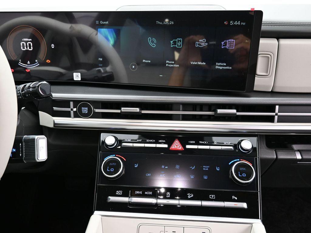 new 2025 Hyundai Santa Fe car, priced at $34,021