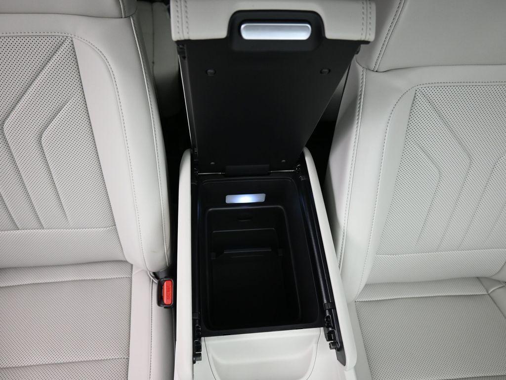 new 2025 Hyundai Santa Fe car, priced at $34,021