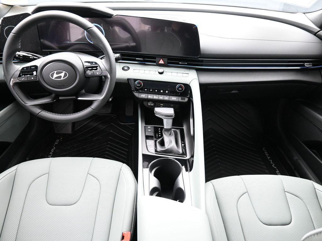 new 2025 Hyundai ELANTRA HEV car, priced at $28,631