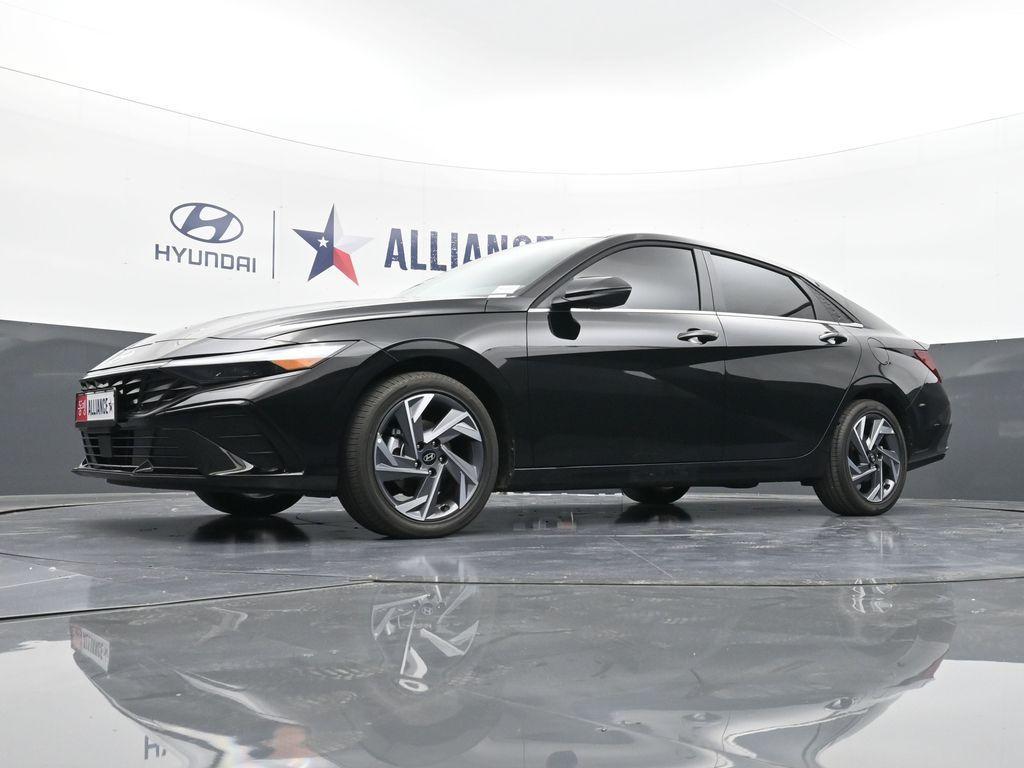 new 2025 Hyundai ELANTRA HEV car, priced at $28,631