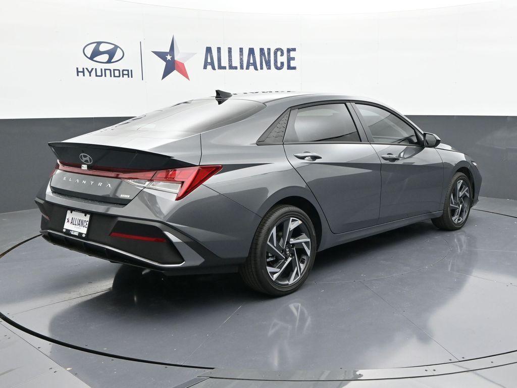 new 2025 Hyundai ELANTRA HEV car, priced at $26,321