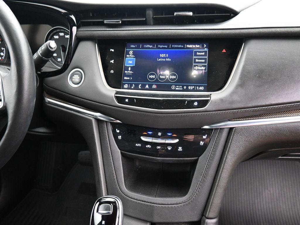 used 2024 Cadillac XT5 car