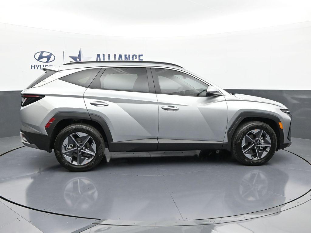 new 2025 Hyundai Tucson car, priced at $33,620