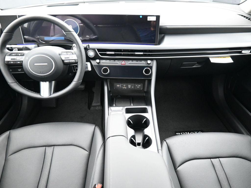 new 2025 Hyundai Sonata Hybrid car, priced at $35,521
