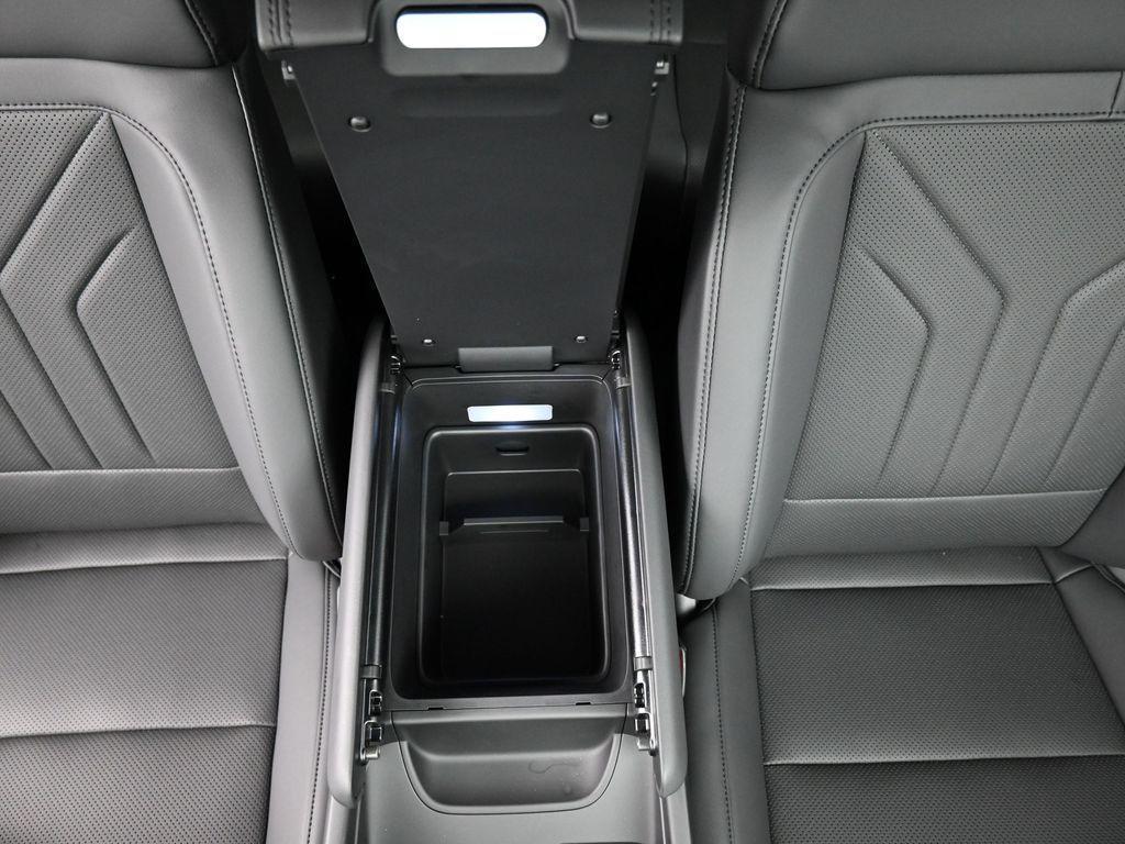 new 2025 Hyundai Santa Fe car, priced at $36,685