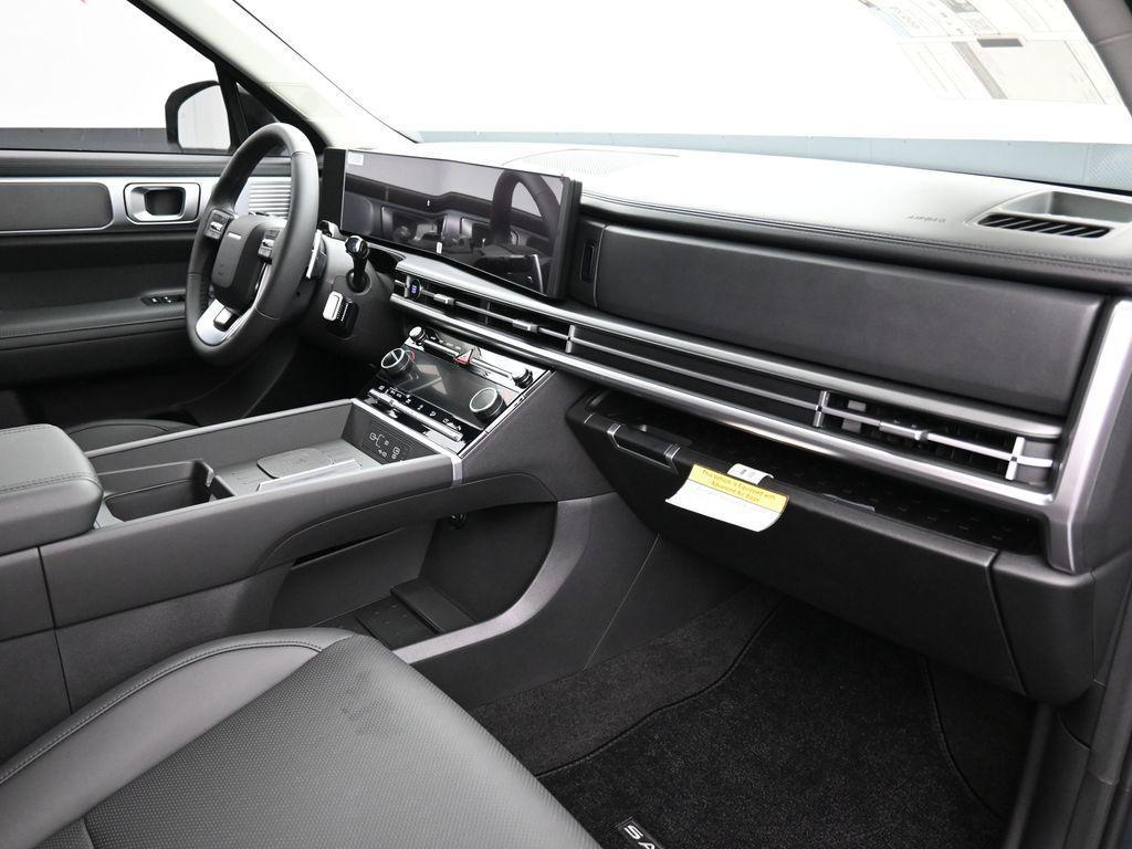 new 2025 Hyundai Santa Fe car, priced at $36,685