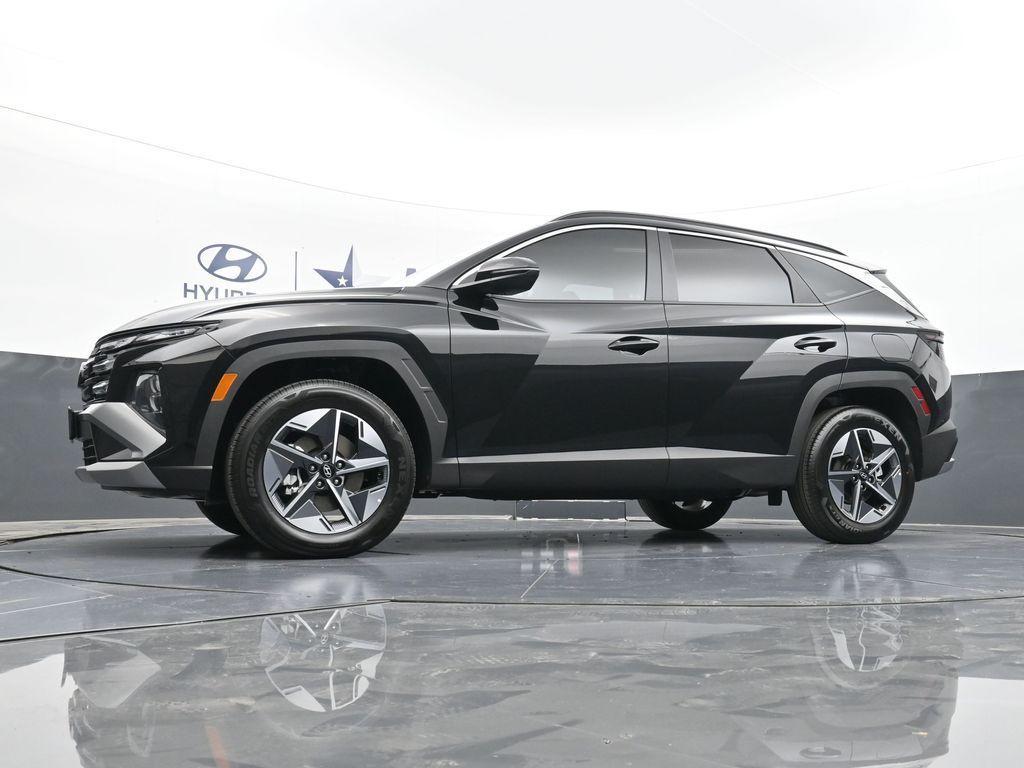 new 2025 Hyundai TUCSON Hybrid car, priced at $35,088