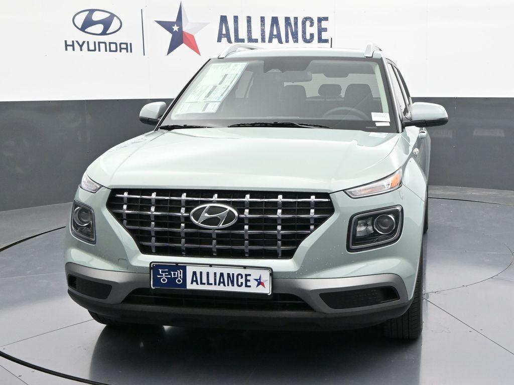 new 2025 Hyundai Venue car, priced at $22,604