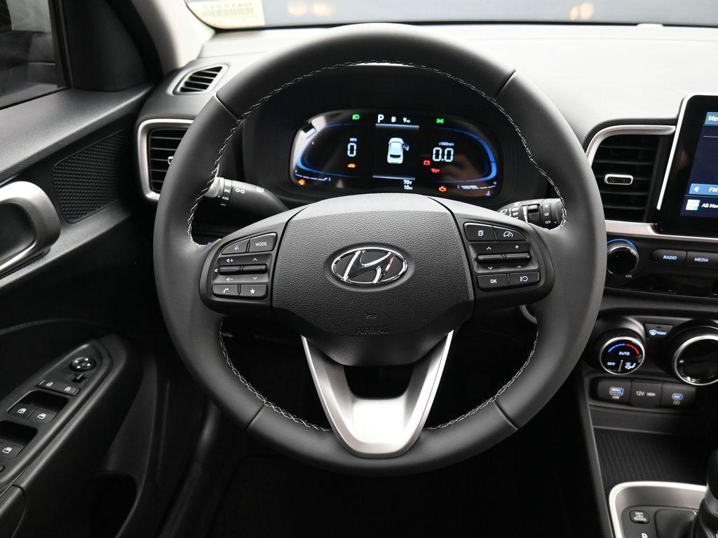 new 2025 Hyundai Venue car, priced at $22,604