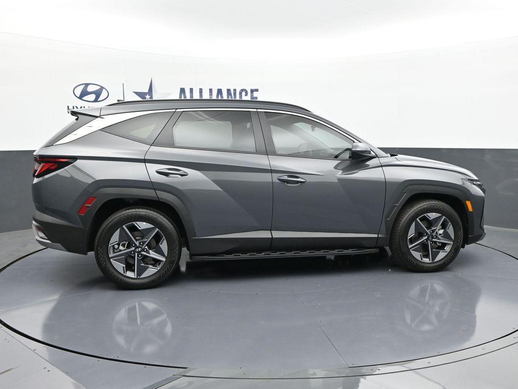 new 2025 Hyundai Tucson car, priced at $27,754