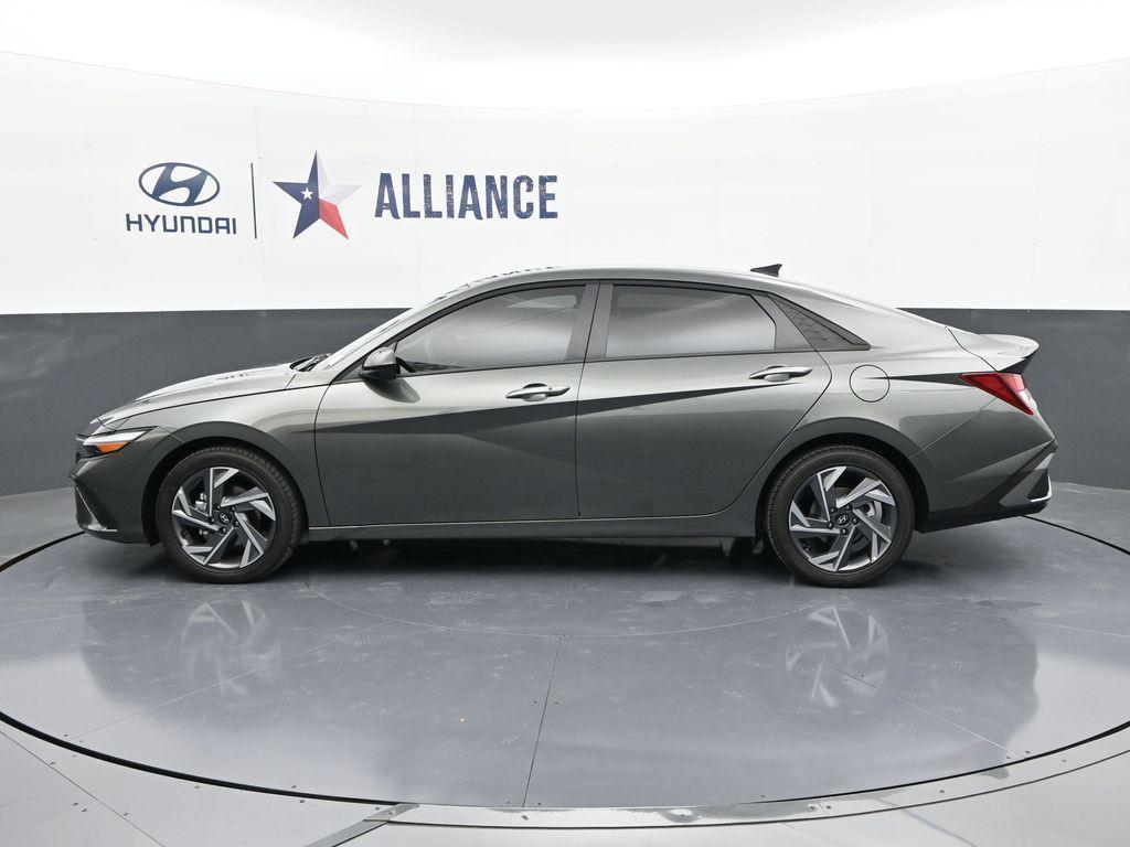 new 2025 Hyundai Elantra car, priced at $23,700