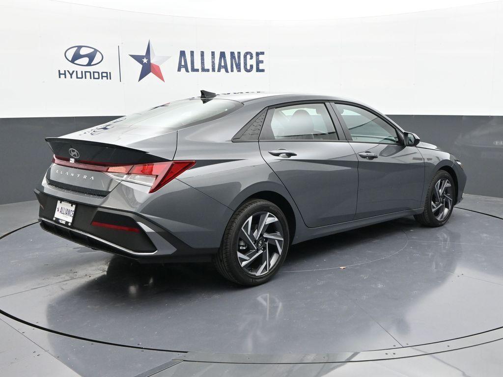 new 2025 Hyundai Elantra car, priced at $22,349