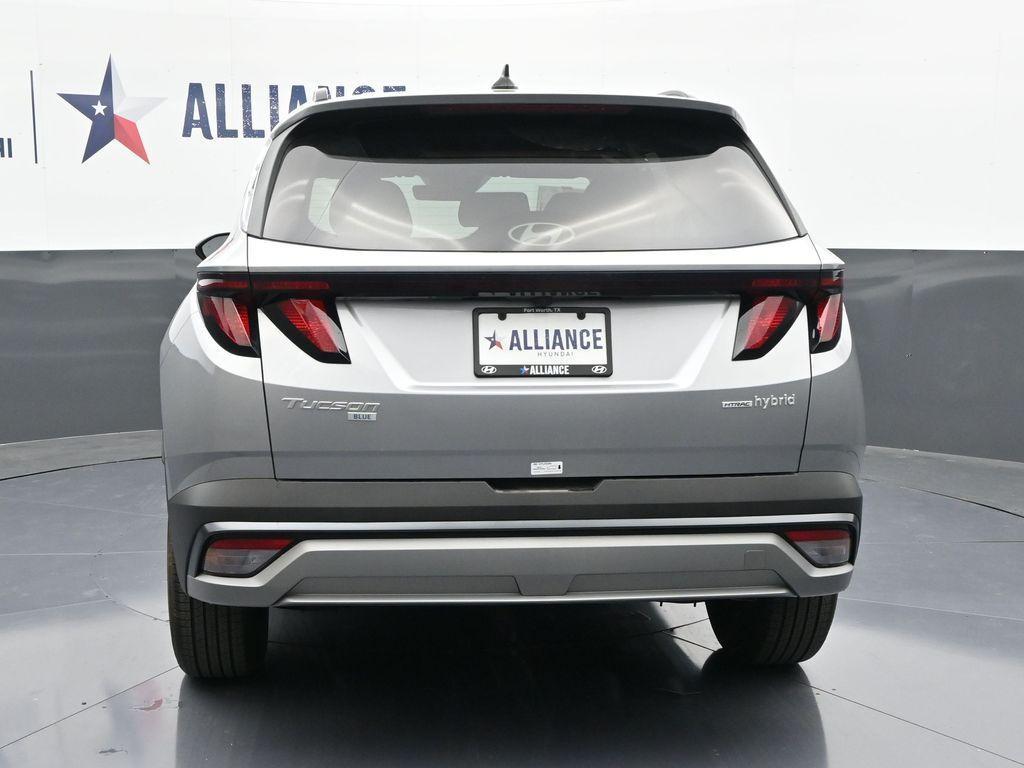 new 2025 Hyundai TUCSON Hybrid car, priced at $31,607