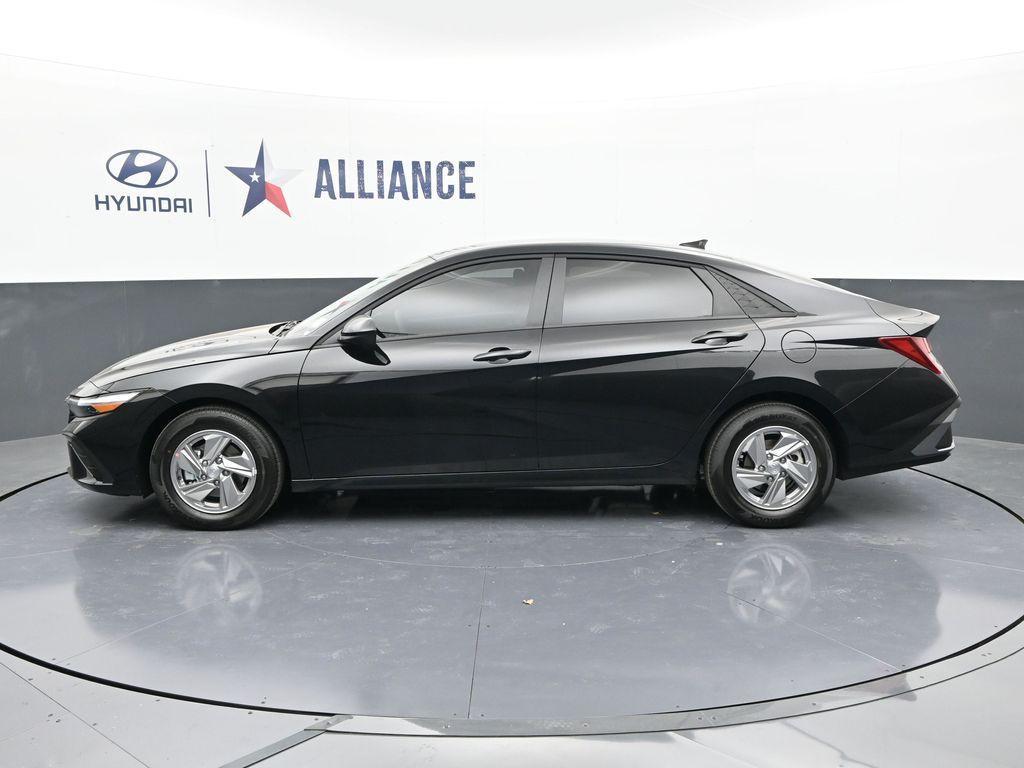 new 2025 Hyundai Elantra car, priced at $21,474