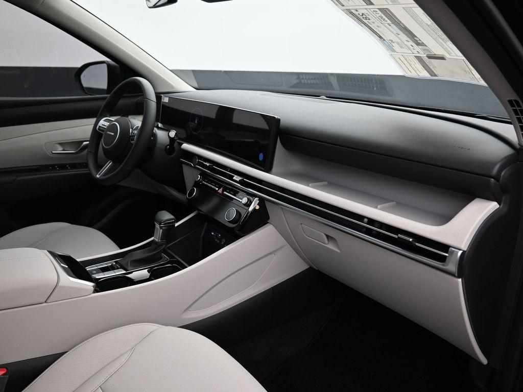new 2025 Hyundai Tucson car, priced at $31,704