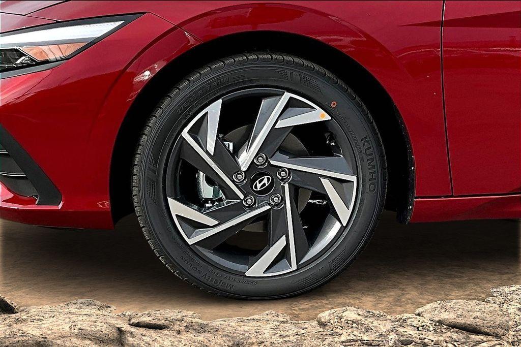 new 2025 Hyundai Elantra car, priced at $24,126