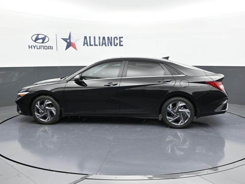 new 2025 Hyundai Elantra car, priced at $27,880