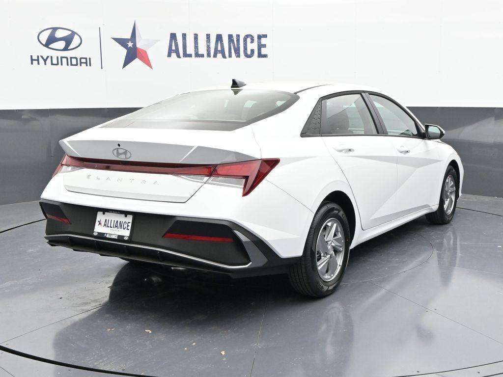 new 2025 Hyundai Elantra car, priced at $21,963