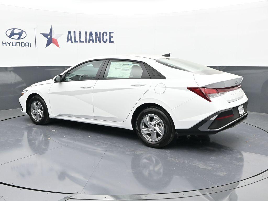 new 2025 Hyundai Elantra car, priced at $21,963