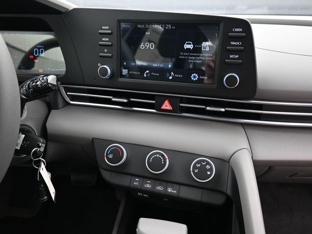 new 2025 Hyundai Elantra car, priced at $21,963