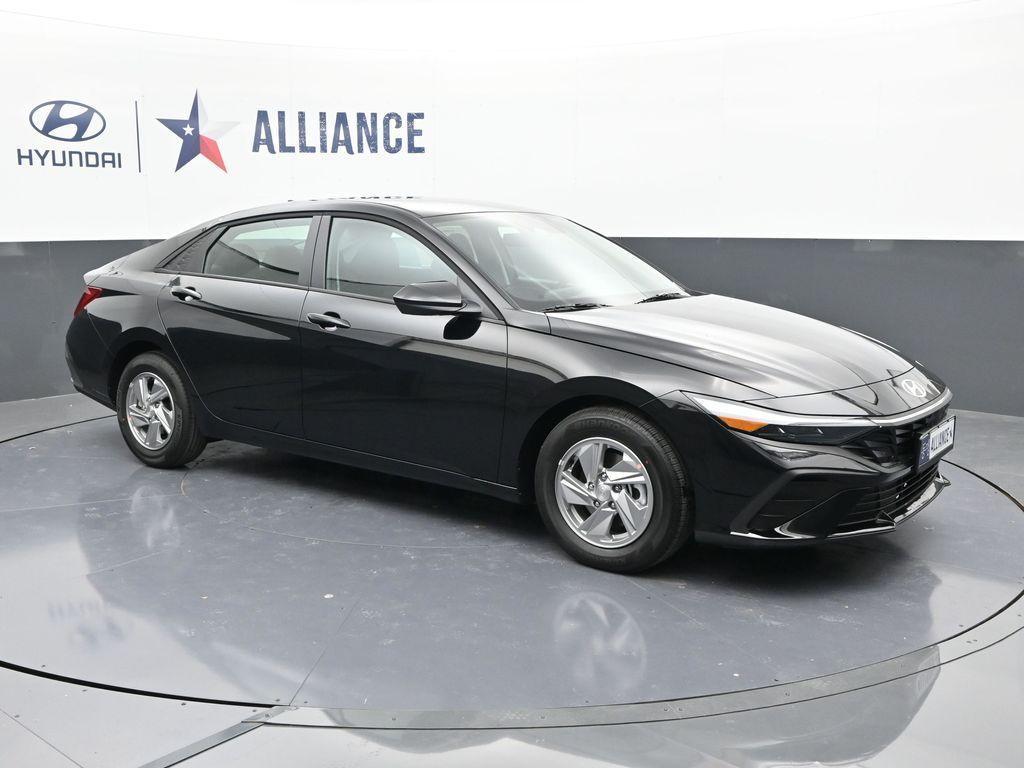 new 2025 Hyundai Elantra car, priced at $21,469