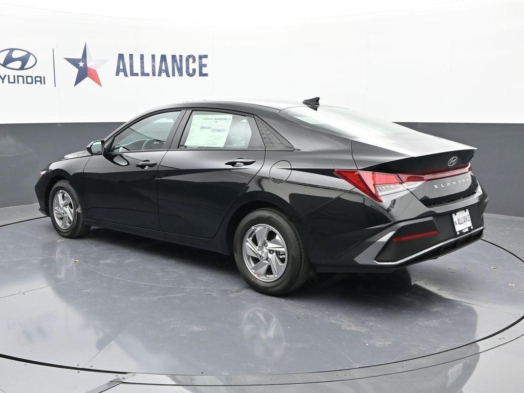 new 2025 Hyundai Elantra car, priced at $21,469