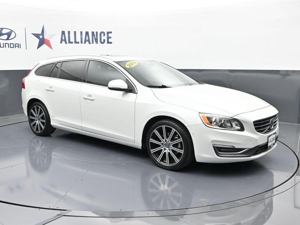 used 2015 Volvo V60 car, priced at $11,900