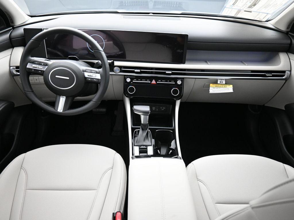 new 2025 Hyundai Tucson car, priced at $30,673