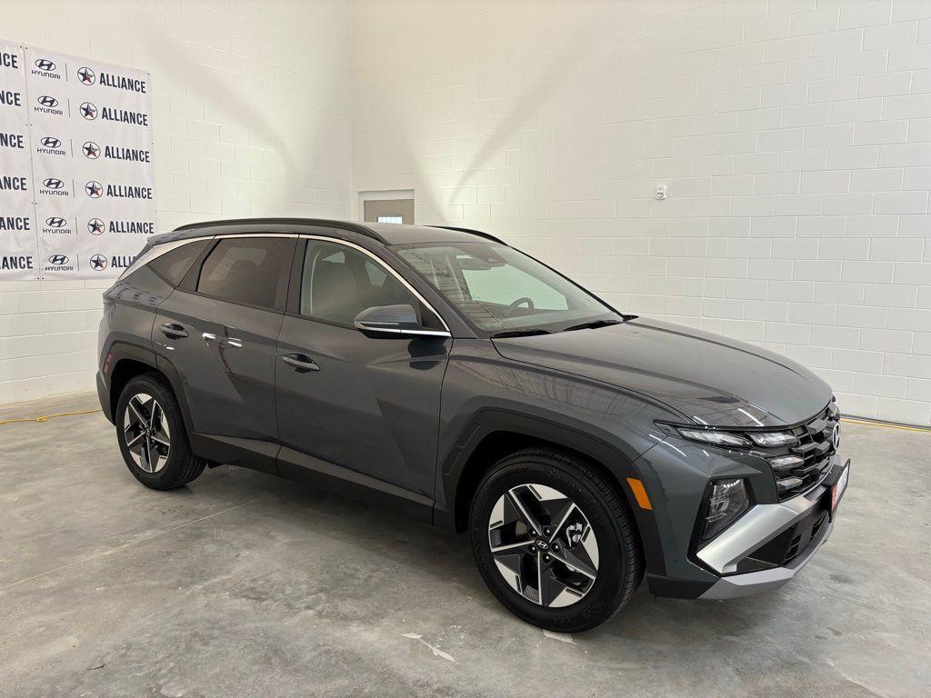 new 2025 Hyundai Tucson car, priced at $31,201